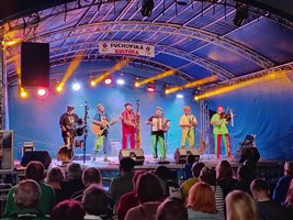 df84c9c4 48b4 4716 8ae4 135a1fefea1c